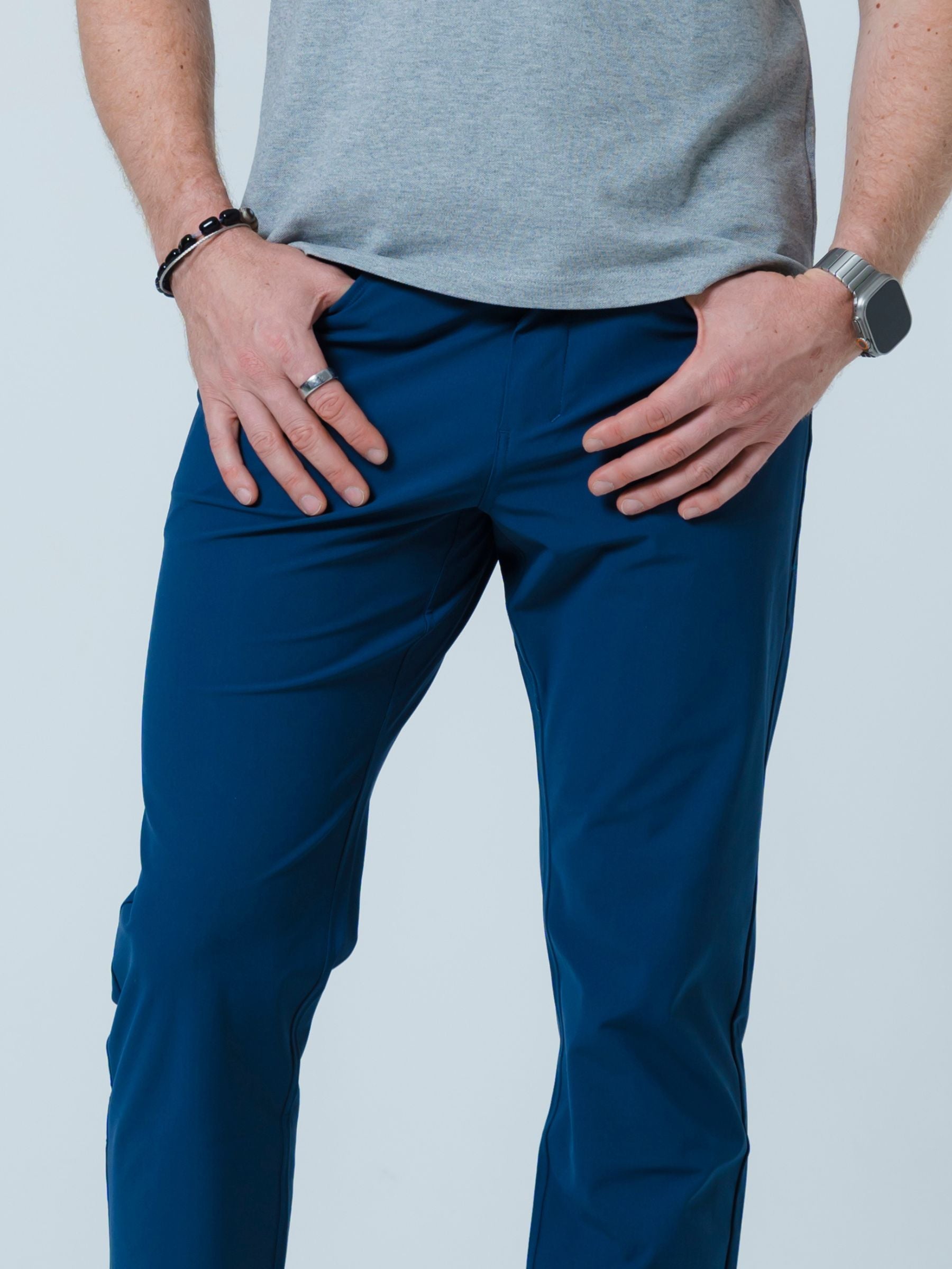 Versa Classic Fit 5 Pocket Pant \ Navy Blue
